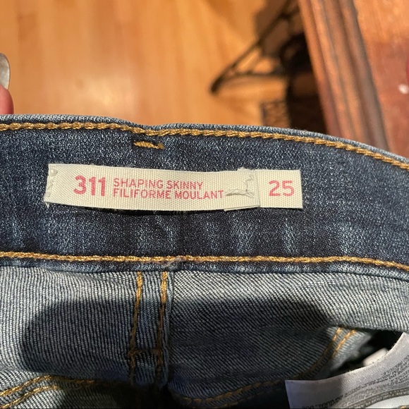 Levi’s 311 shaping skinny jeans  size 25 - Picture 3 of 3